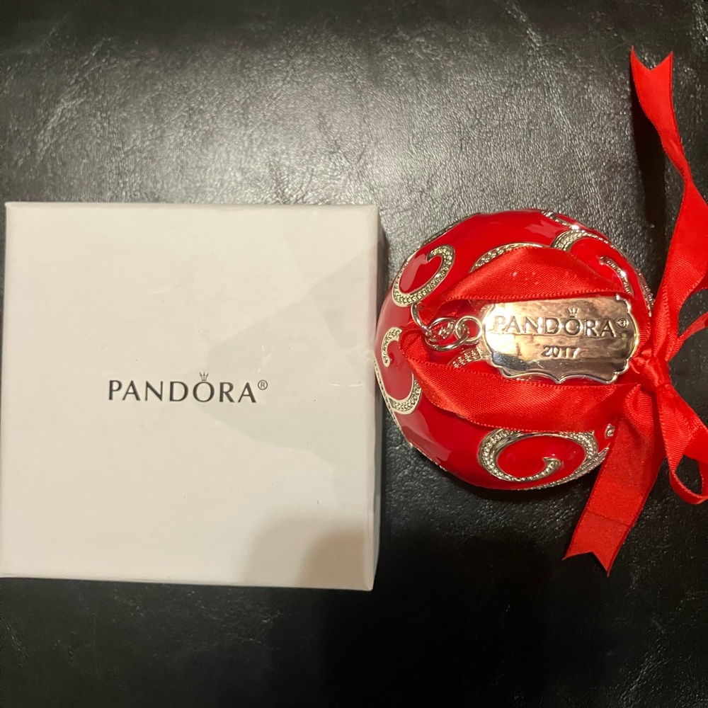Pandora 2017 Christmas Ornament
